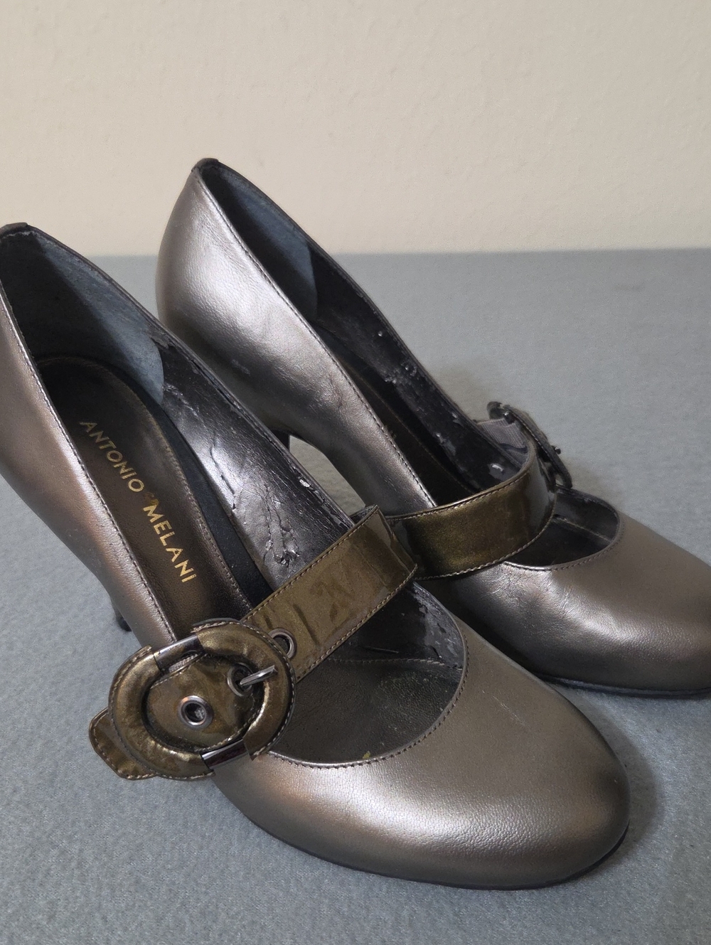 Antonio Melani Women's Metallic Gray Mary Jane 3" Pumps Shoes- Size 6.5M